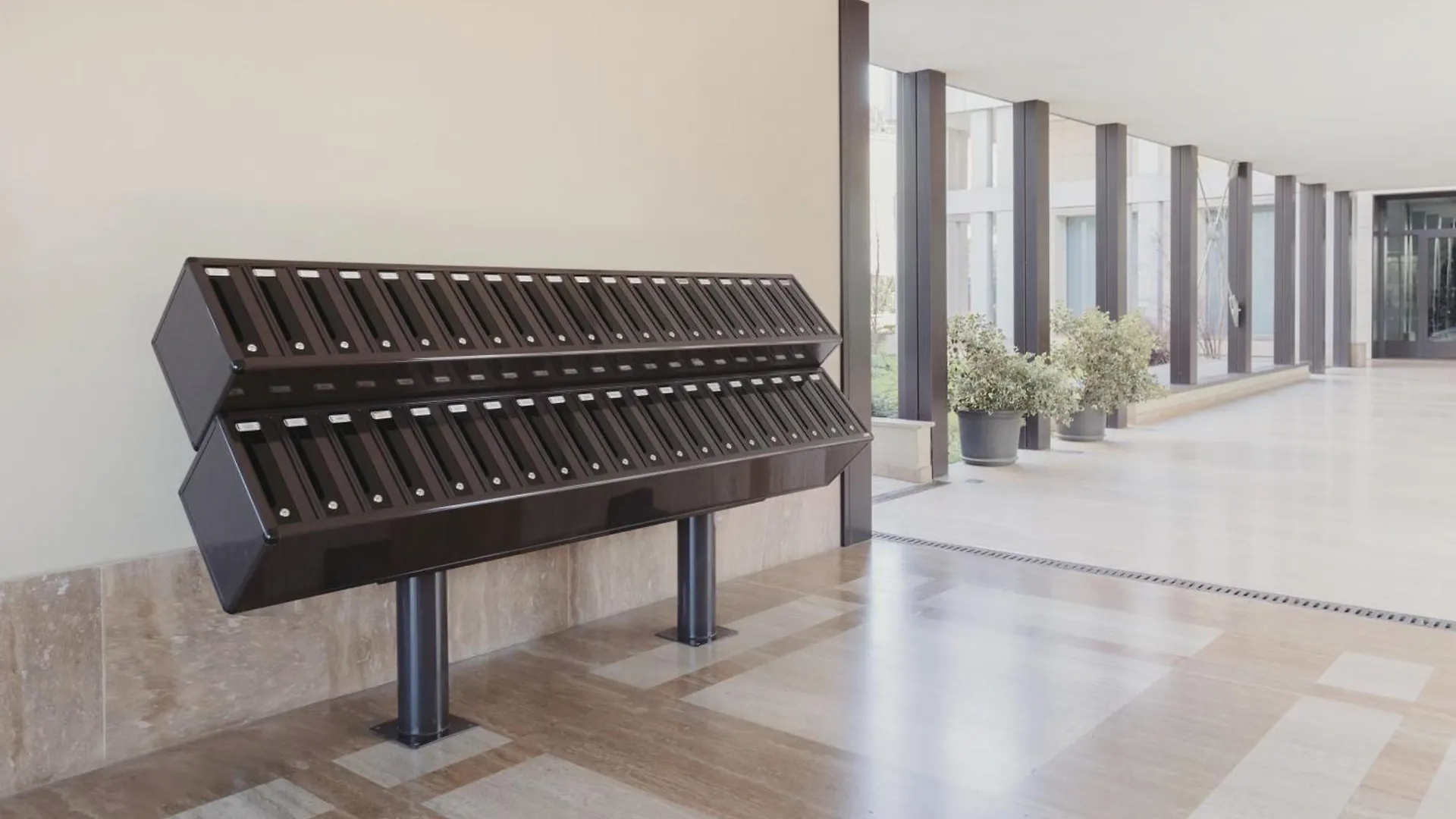 Gohost - Modern Apartments With Private Terrace Near Duomo Milaan 0*,  Italië