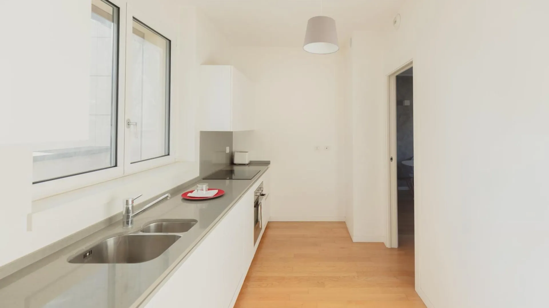 Gohost - Modern Apartments With Private Terrace Near Duomo Milano