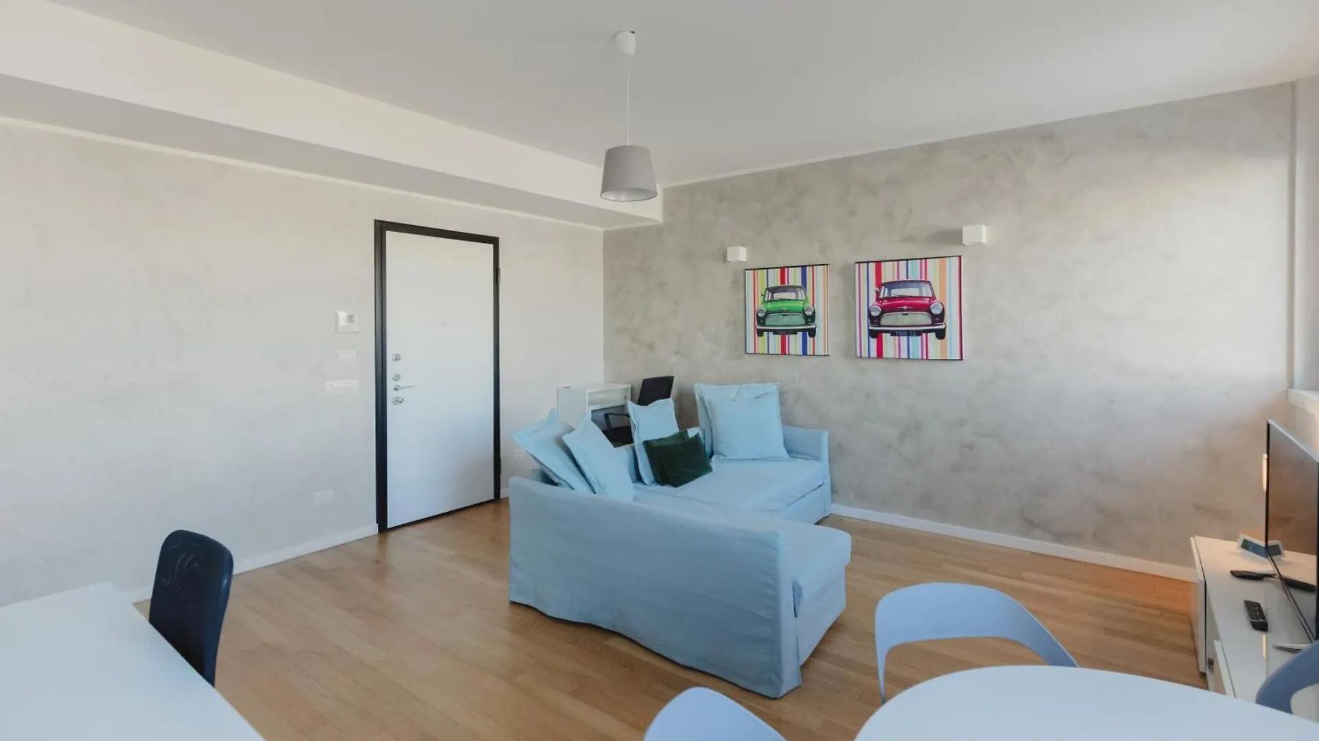 Gohost - Modern Apartments With Private Terrace Near Duomo Milano 0*,