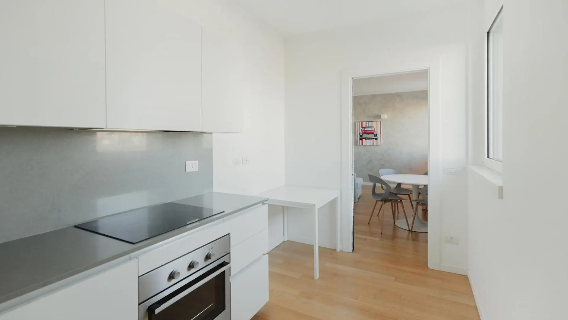Gohost - Modern Apartments With Private Terrace Near Duomo Milano
